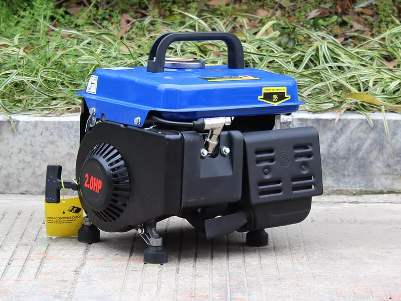 Tragbarer 2-Takt-Heimgenerator mit 750 W