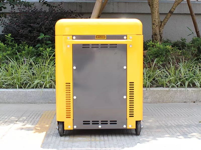 Cichy generator diesla o mocy 8 kW