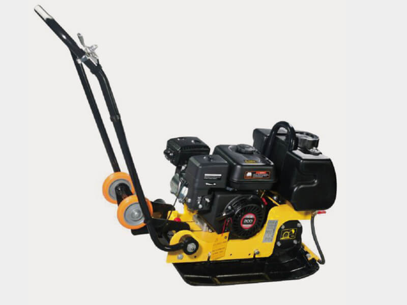 Compactadora de placas a gasolina de 18 KN
