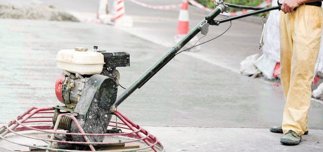 précautions-lors-de-l'utilisation-de-truelles-électriques-à-béton.jpg