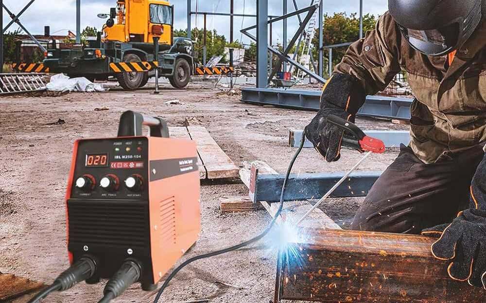 Schweißgenerator für Baustellen.jpg