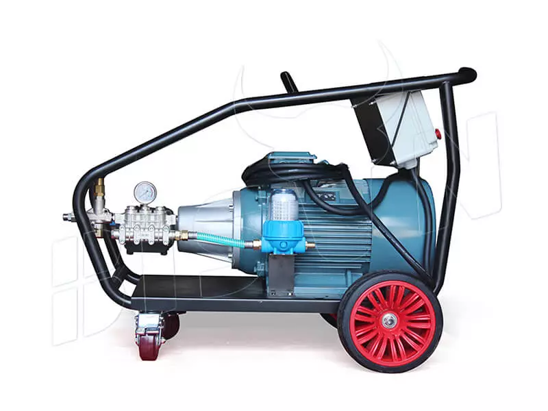 Hidrolavadora industrial de 380 V y 4 Kw