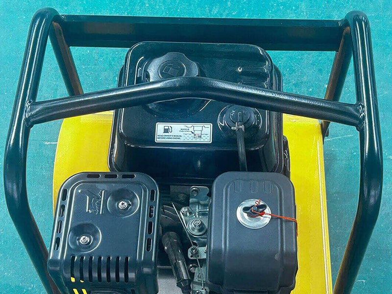Compactador de placas a gasolina de 196 cc
