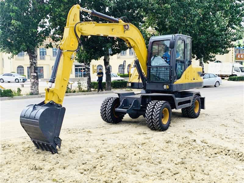 mini-wheel-excavator-application.jpg