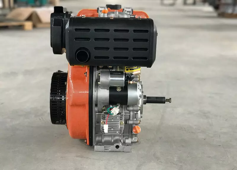 single-cylinder-small-diesel-engine.jpg