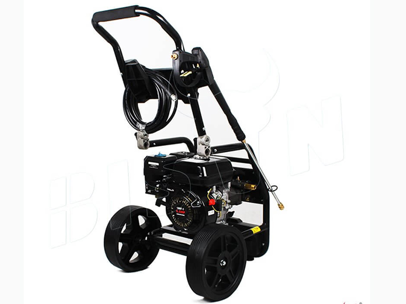 professional gasoline power washer